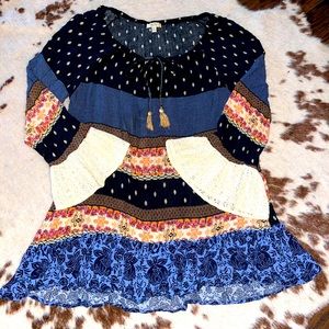 Women’s Block Colored Oversized shirt